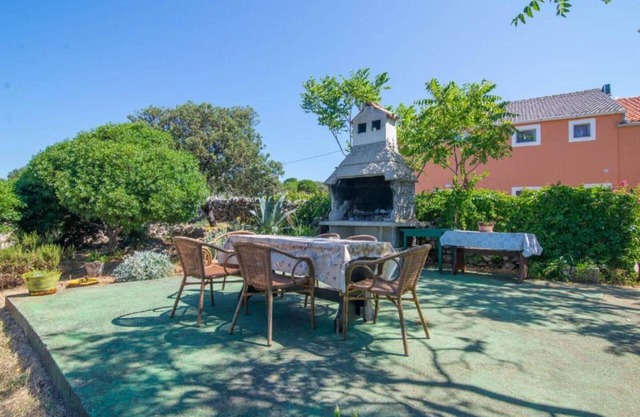 Apartments Bonic - Two Bedroom Apartment