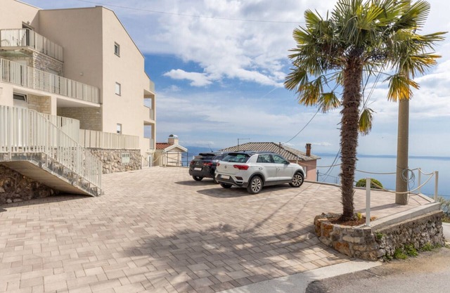 Apartments Bregha - Three Bedroom Apartment with Terrace