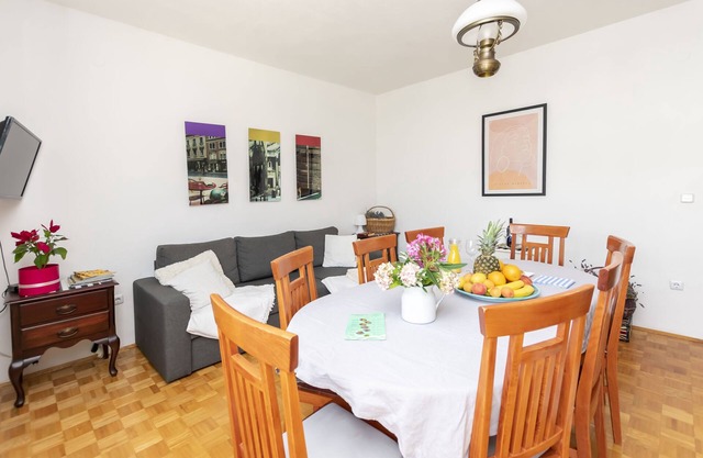 Apartments Diora (45861-A1) - Duce