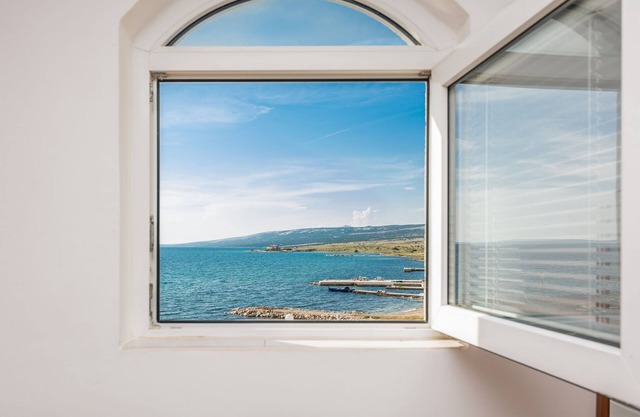 Apartments Hidden Beach Gem (27101-A2) - Pag - island Pag