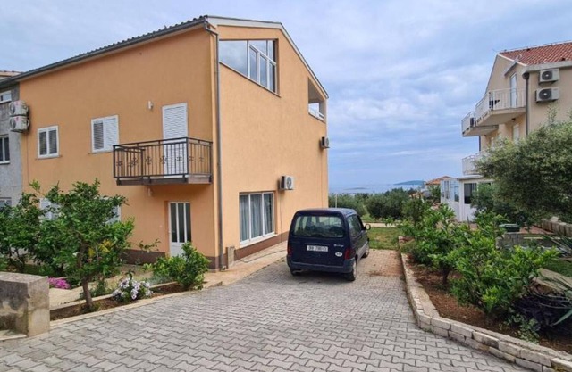 Apartments Josip - Apartment with One Bathroom