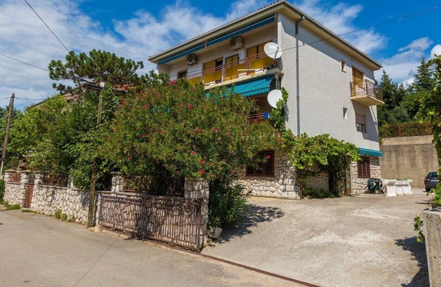 Apartments Luić / One-Bedroom Apartment A2