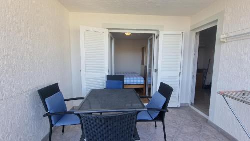 Apartments Mato with Terrace