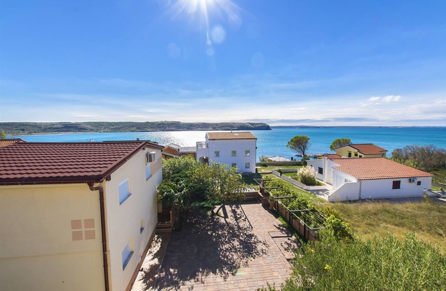 Apartments Milena (23311-A1) - Rtina