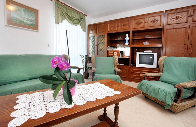 Apartments Patricia (71672-A3) - Banjole