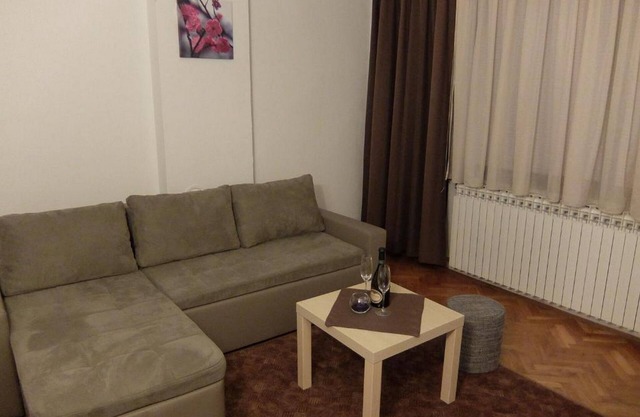 Apartments & Rooms Rendulić - One Bedroom Apartment with Balcony