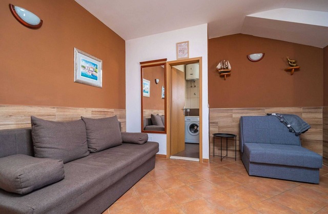 Apartments Senjo - One Bedroom Apartment with Balcony with Sea View (Apartman 1)