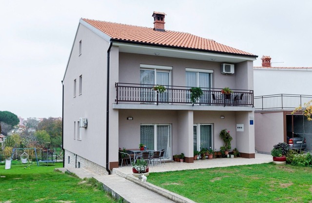 Apartments Silvija, (16270), Valbandon, Croatia