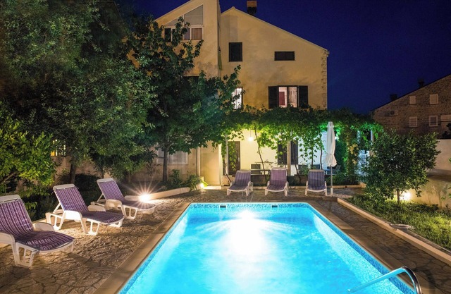 Apartments Villa Roza