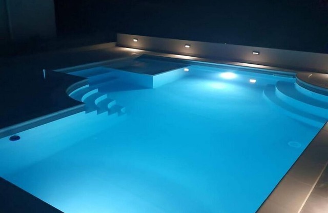 Apartments Villa Salona Sky - Premium Two Bedroom Apartment with Balcony (3)