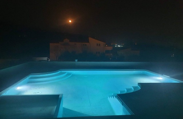 Apartments Villa Salona Sky - Superior Two Bedroom Apartment with Balcony (6)