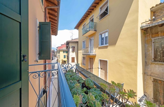 ApartmentsGarda - Residenza Emanuele
