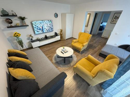 APOLLO - Center - Self check in - free parking