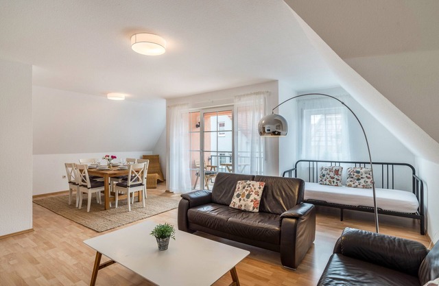 Aposto Apartment 3 with Balcony and Wi-Fi