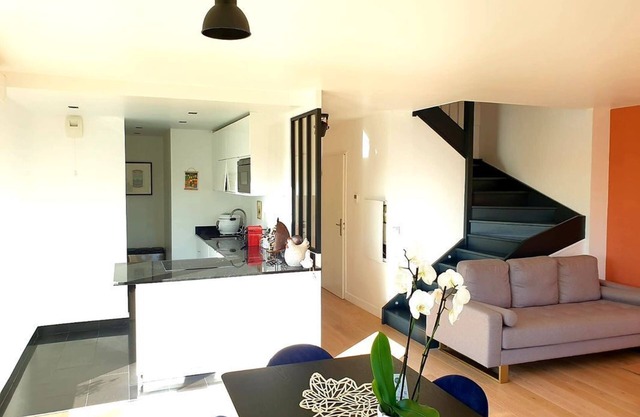 App/3ch/wifi/defense/parkinggratuit/terrasse100m2