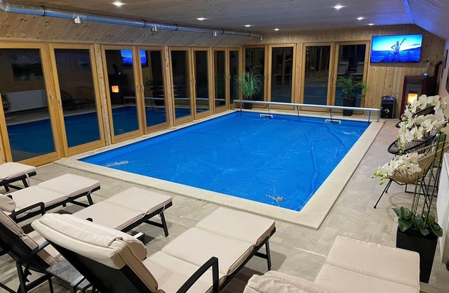 App DAVID- heated pool for you