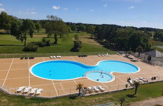 Appart sur le Terrain de Golf !