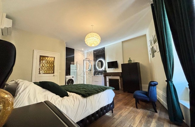 Appart 2, Beautiful ground floor apartment with air conditioning and terrace