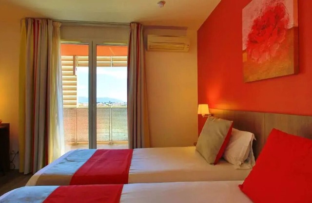 Appart'Hotel Sea & Golf City Perpignan Center* - Comfort Twin Studio 1 or 2 People Balcony