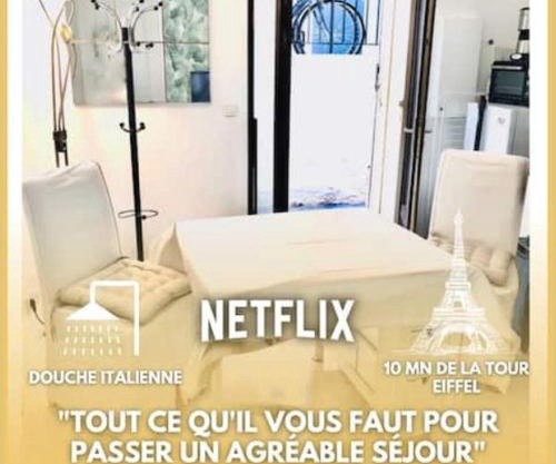Appart Parisien privé authentique Cosy rue Saint-Charles 75015 Paris proche Tour Eiffel