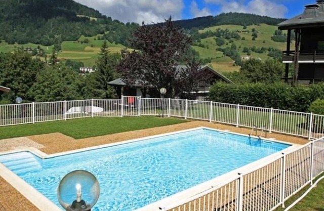 Appart T2 Rochebrune 200 m ski-bus, 800 m Rochebrune cable car, 1 km village