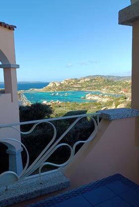 Appartamento vista mare Punta Tegge