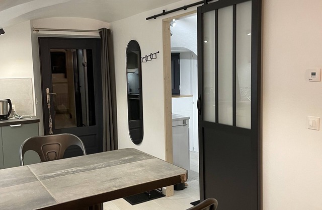 Appartement Atyphique et Calme Pour Vous Reposez et Vous Amusez