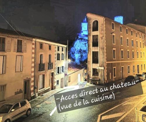 Appartement 120m2 - 10 couchages - 3ch - centre Foix - 2 sdb-2 wc - Parking gratuit à 1 Minute