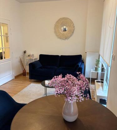 APPARTEMENT CENTRE VILLE AVEC TERRASSE ET PARKING SECURISE