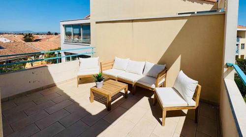 Appartement climatisé, double vue mer et Pic, accès mer et Parking privatif