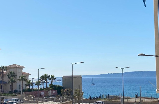 Appartement confortable près de la plage Catalane et Pharo