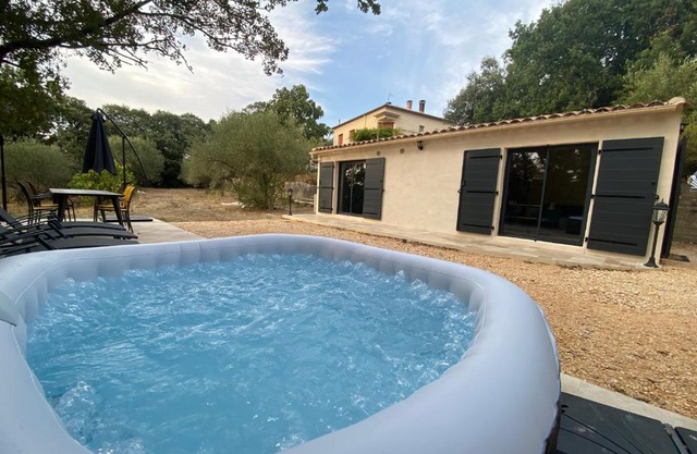 Appartement de charme avec jaccusi