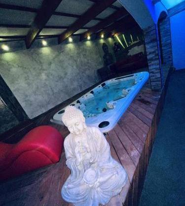 Appartement Romantique L'Escapade Jacuzzi