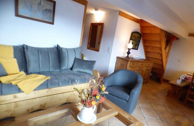 Appartement skis aux pieds, 4 pièces avec mezzanine, balcon, pour 10 pers - Les Saisies - FR-1-594-198