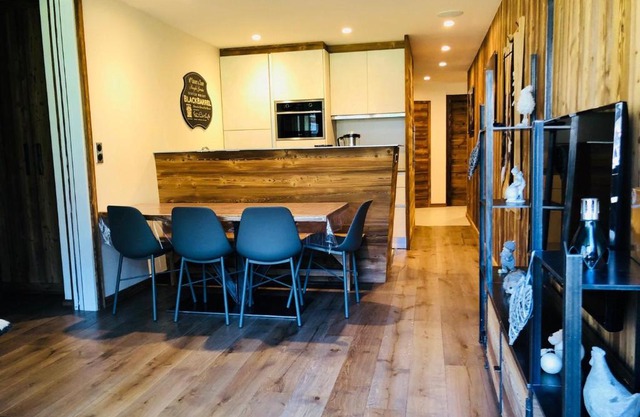 Appartement Tignes, 3 pièces, 6 personnes - FR-1-480-41