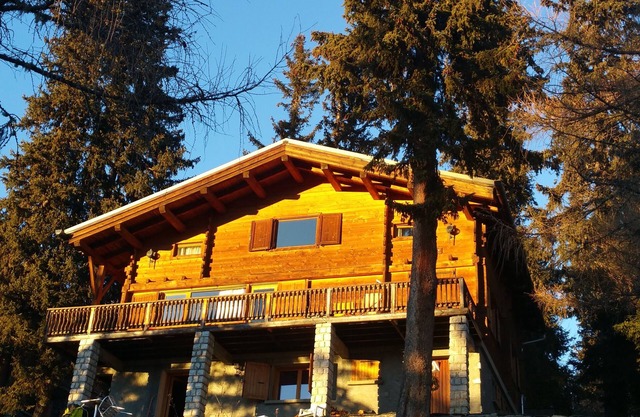 Appartment in Chalet, next to ski lift
