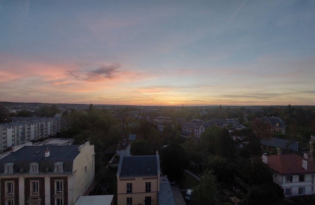 Appt. Avec Superbes Vues + Terasse. 20 min a Pied