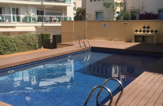APPT COSTA BRAVA PLAYA D'ARO 120 meters from THE BEACH AND TOWN CENTER + SWIMMING POOL
