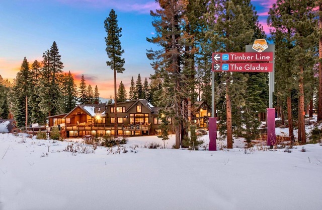 Après Ski-in/Ski-Out Northstar Estate: 10,600sf, 10 Bedroom/11.5 Bathroom, Game Room, Hot Tubs