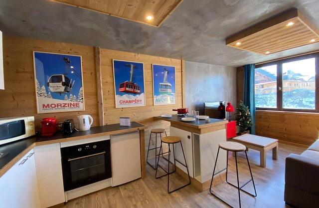 APt. 1202 Mont Amour properties