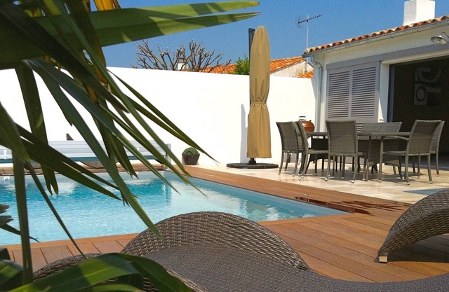 Architect Villa 9 people / heated pool from April to September.