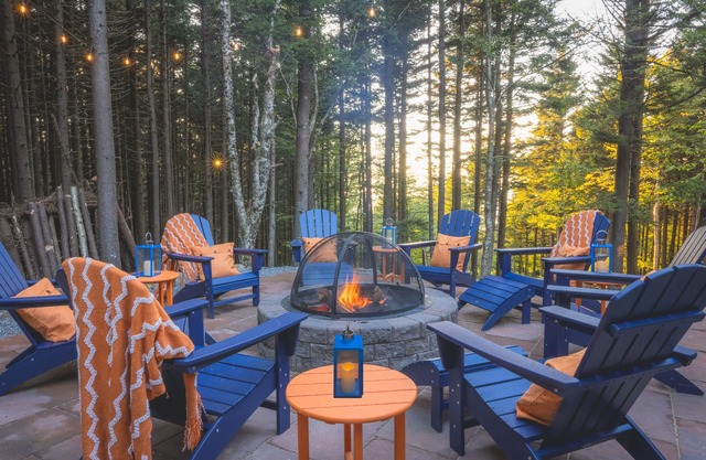 Architectural marvel w/firepit, hot tub, prime location, lounge & bar rooms!