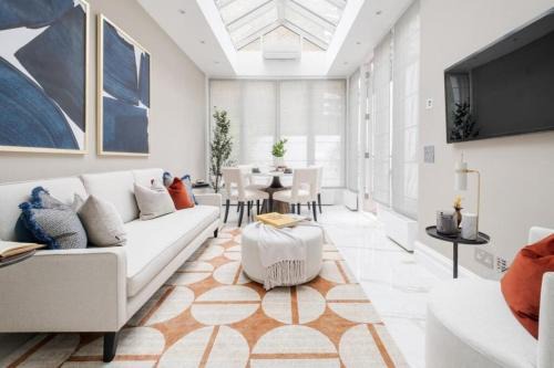Arcore Premium Apartments Knightsbridge