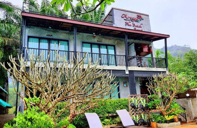 Areeya Phubeach Resort Coliving Coworking