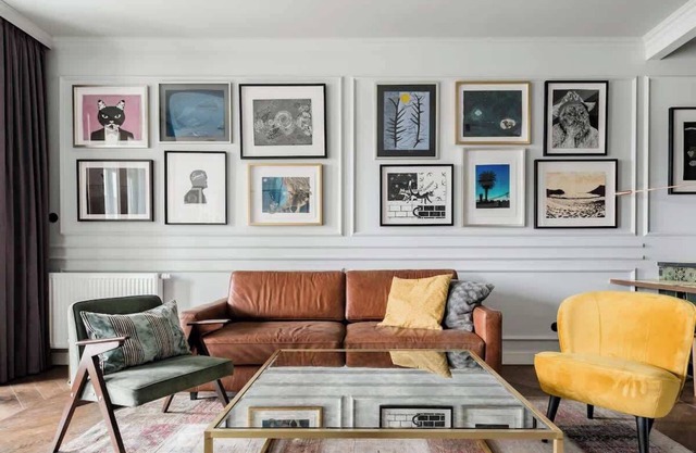 Art-Filled Chic Flat in the Jewish Quarter