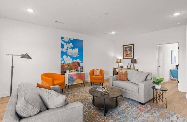 Art-Lover’s Suite - Minutes to Crystal Bridges