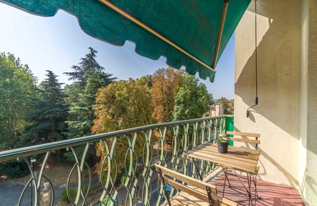 Asti Comfy Apartment - Private Parking!