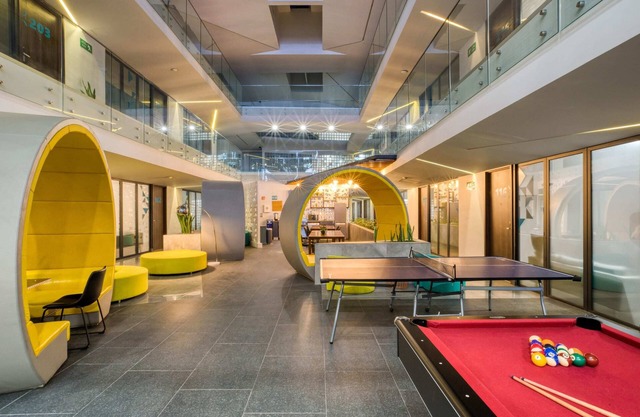 Astounding 1BR Apt: Gym+Cinema+Lounge/Games