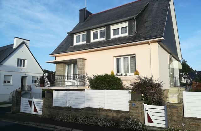 At 200 meters from the beach of Belle Étoile at Cabellou (Concarneau)
