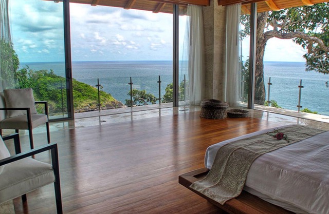 At Last You and Your Friends Can Rent a Luxury Villa with 24/7 Concierge, Phuket Villa 1011